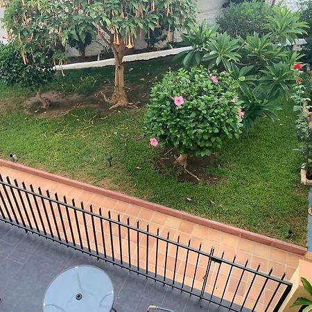 Apartamento En Carihuela Torremolinos Exterior foto