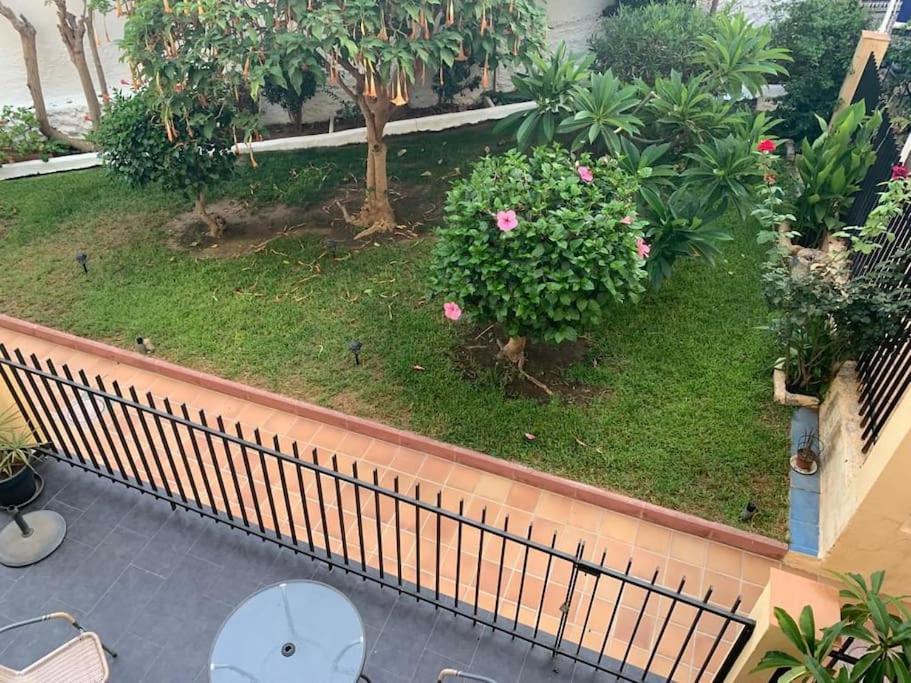 Apartamento En Carihuela Torremolinos Exterior foto